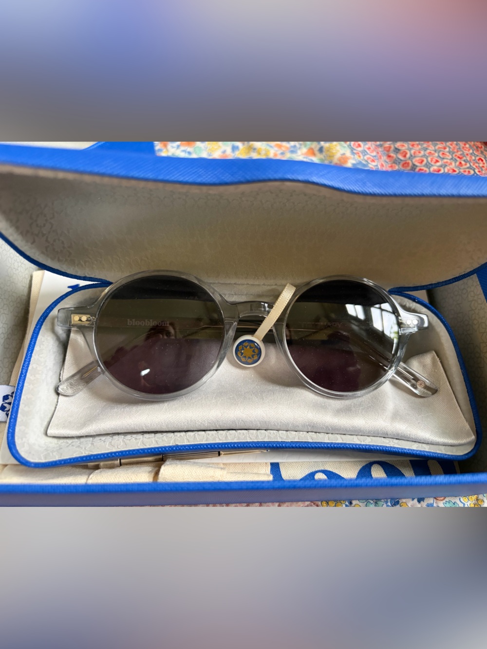 NWT Bloobloom Visionary Tinted Sunglasses in Smoke